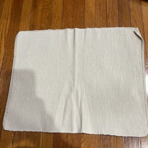 Beige placemats